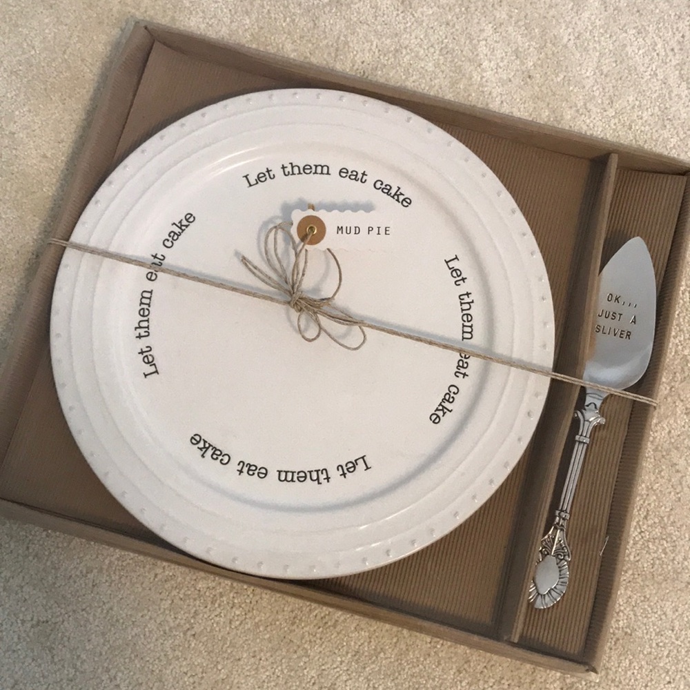 Mud Pie Cake Platter